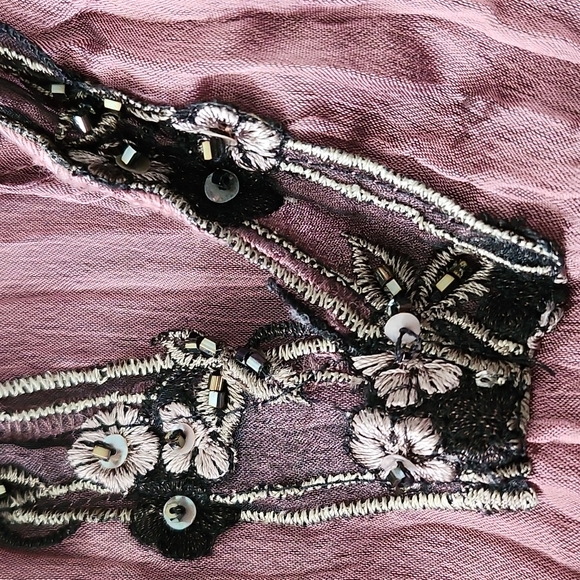 Sheer top - Picture 4 of 4